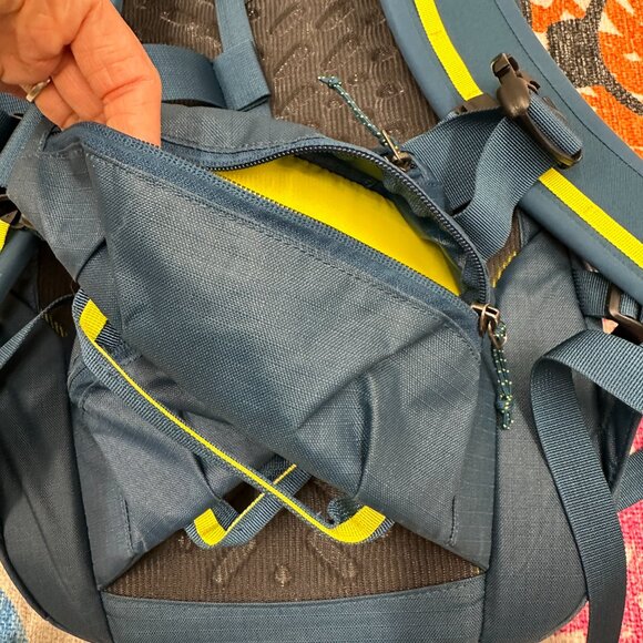 Patagonia Descensionist 40L Backpack - Picture 3 of 9